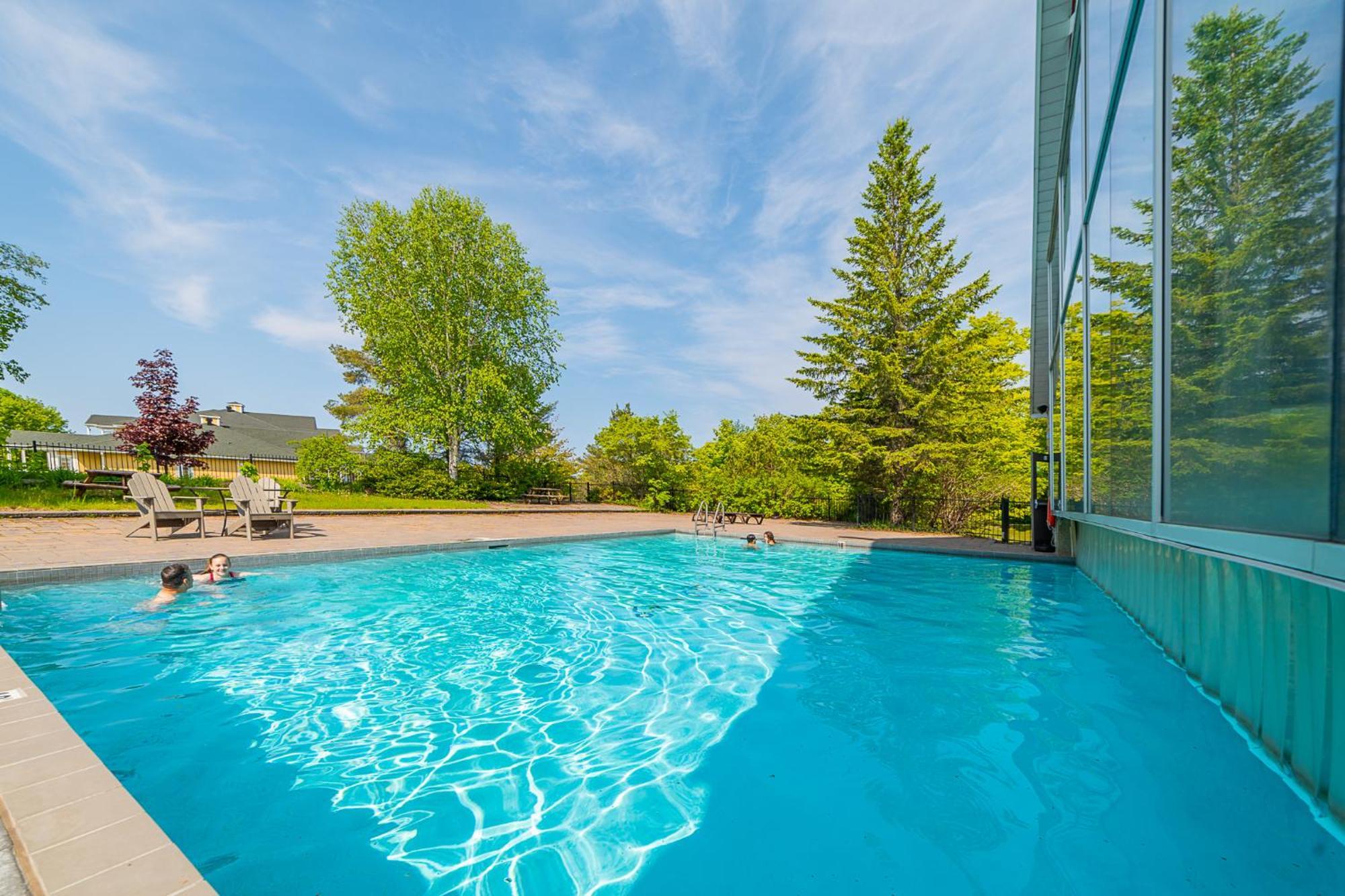 Horseshoe Valley Suites - The Azure Shanty Bay Luaran gambar
